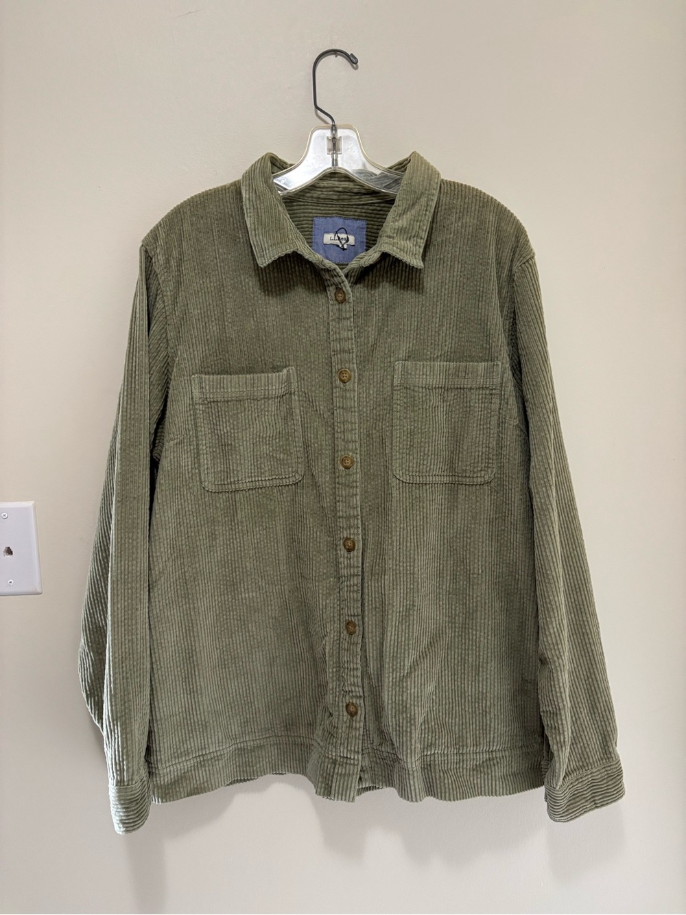 L.L.Bean Men's Sage Green Corduroy Long-Sleeve Shirt